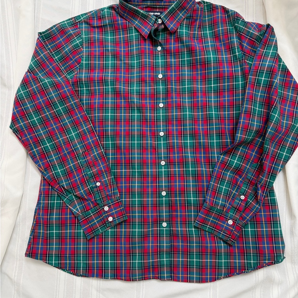Lands' End Women's‎ Plaid Button Down Shirt - Red and Green